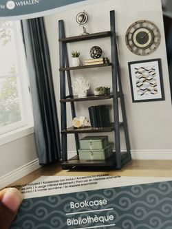 Bookshelf Bay Side