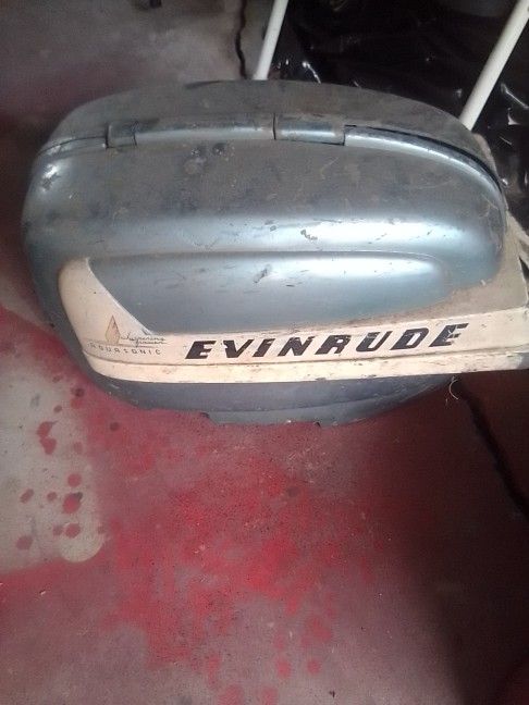 Evinrude Outboard Gas Tank Hose And Metal Evinrude Casing