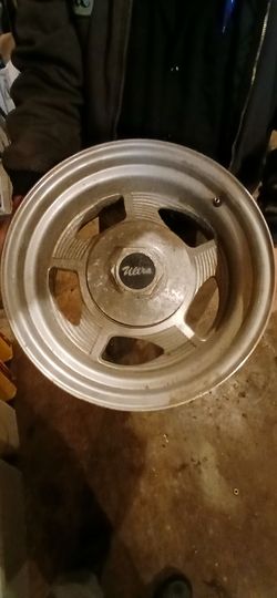 PENDING...Vintage Ford Ultra Wheels 5x8x15