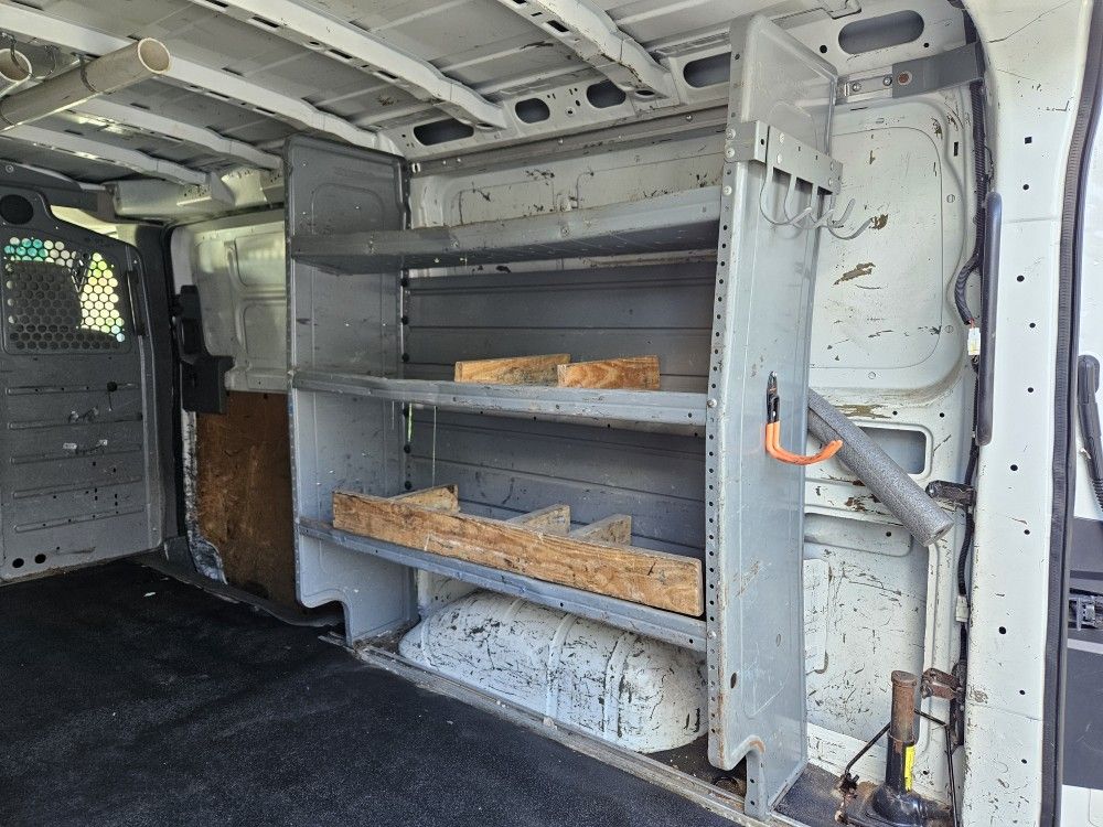 Shelving Storange NISSAN Nv 1500