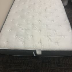 Queen Mattress 