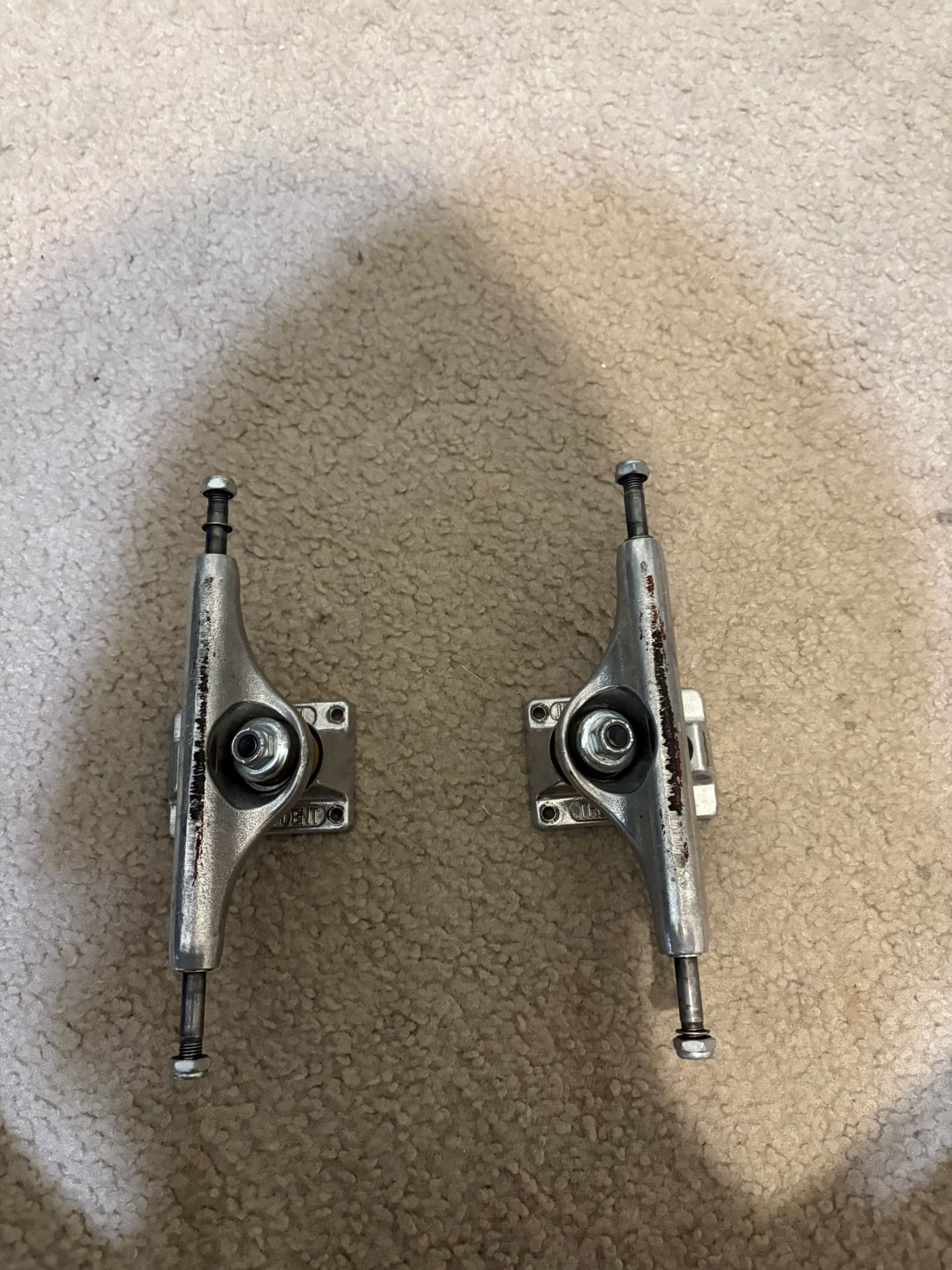 Independent Skateboard Trucks