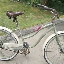 Huffy Womens 27.5" Teal Granbrook Comfort Cruiser Bike