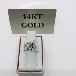 Great for Valentine’s Day! 18K White Gold Heart Ring