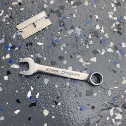 10mm Snap-on Wrench  Tool