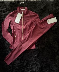 Lululemon Jacket and Leggings Set