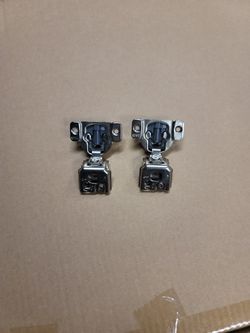 Soft Close Hinges -$10 A Pair