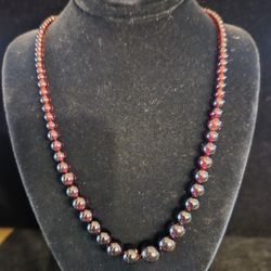 Genuine Graduated Garnet Bead N.K.
