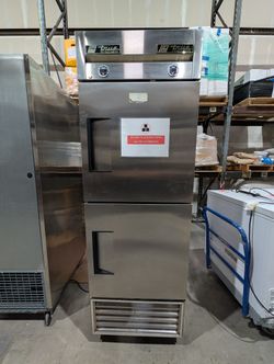 True T-23DT Commercial combo Refrigerator Freezer