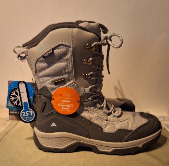 Snow Boots-Brand New w/Tags, Women's Size 9