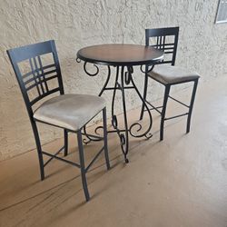 Bar Table &  Chairs 2pc