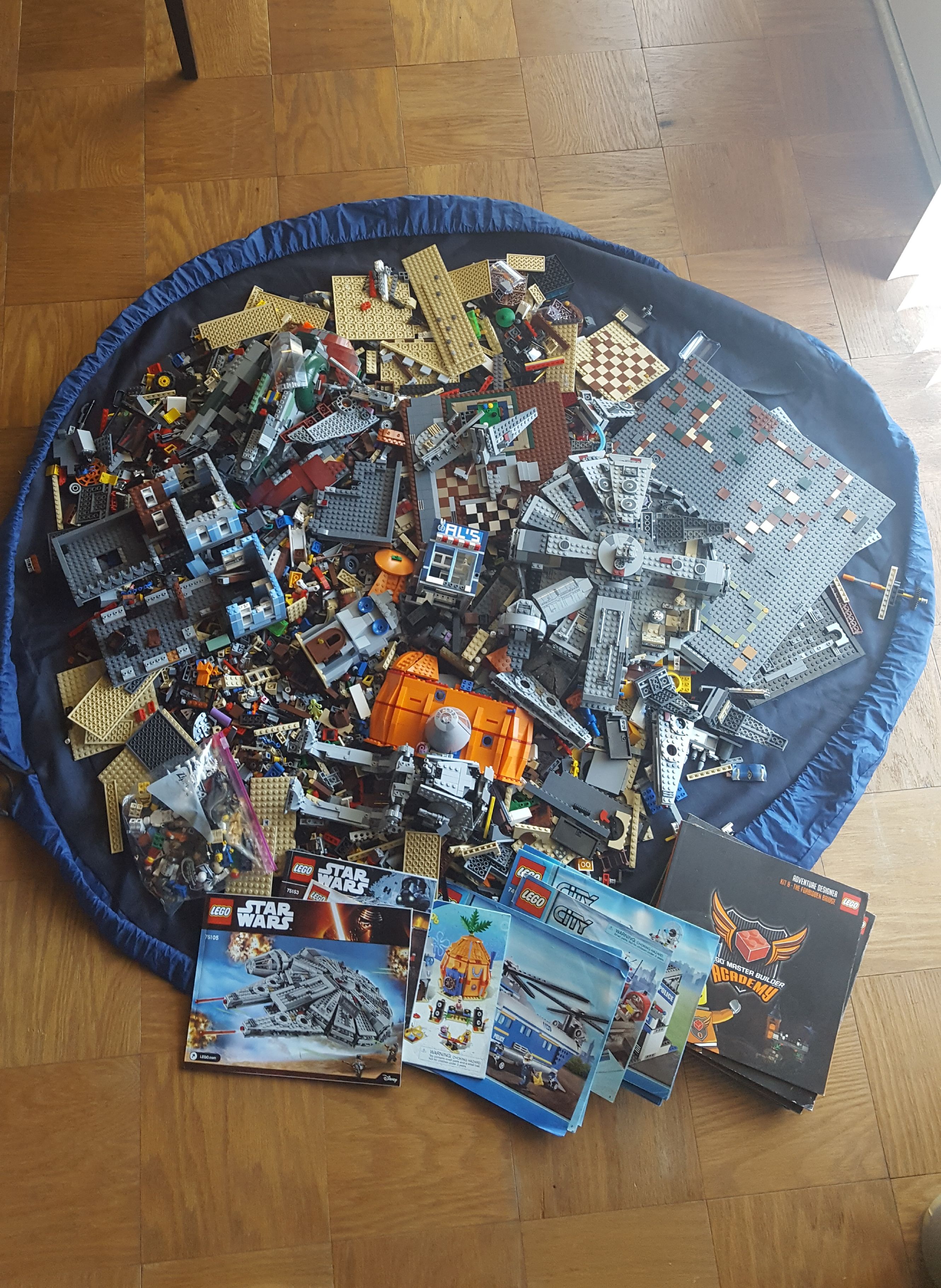 Lego - 40 Pounds