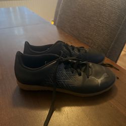 Indoor Soccer cleats size 2.5Y