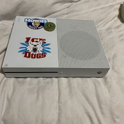 Xbox One S Works Perfectly 