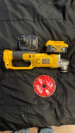 Dewalt 4 1/2” heavy duty cut off tool