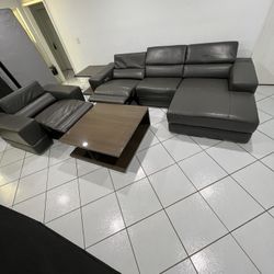 Beautiful Glossy Grey Gray Middle Coffee Center Piece Table With Matching Side End Modern Contemporary Ottoman 