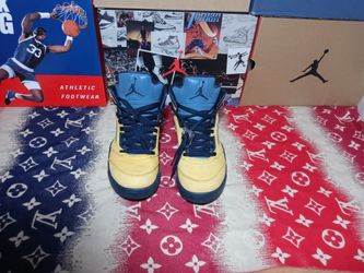 Men's Jordan 5s Yellow And Navy Blue Size 9.5