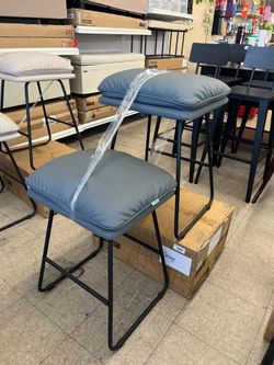 25.6" Counter Height Bar Stools Leather Counter Stools with Soft Cushion Set of 4- Gray