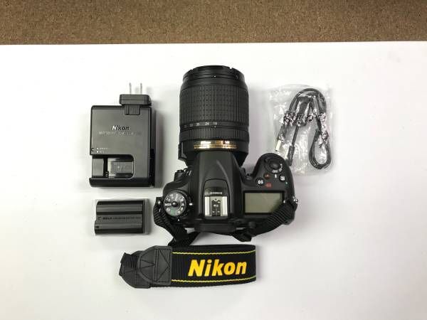 Nikon D7200 w/ 18-140mm Lens