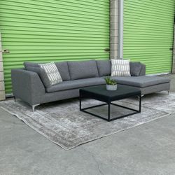 *Free Delivery* Gray Modern Sectional Couch Sofa