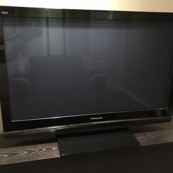 42” panasonic tv for sale or trade