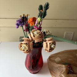 Lego flower bouquet in vase