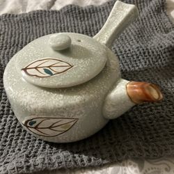 Vintage Chinese Teapot 
