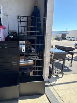 metal planter new $120