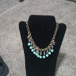 Bananna  Republic  Necklace 