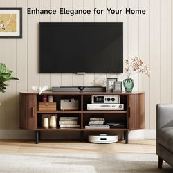 55" TV Stand with Power Outlet for TVs up to 60 Inch, Entertainment Center with Storage and Adjustable Shelves, Modern Media Console with Sliding Door