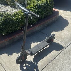 Sisigad electric scooter
