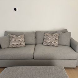 Bassett Couch