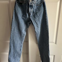 Levi’s & BDG Jeans