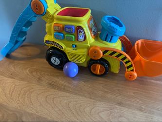 VTech Pop-a-Balls Push & Pop Bulldozer