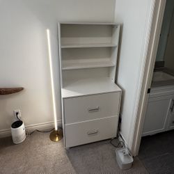 White Shelves