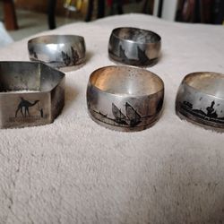 Iraq silver napkin rings Set of 5 weight is 85gm.