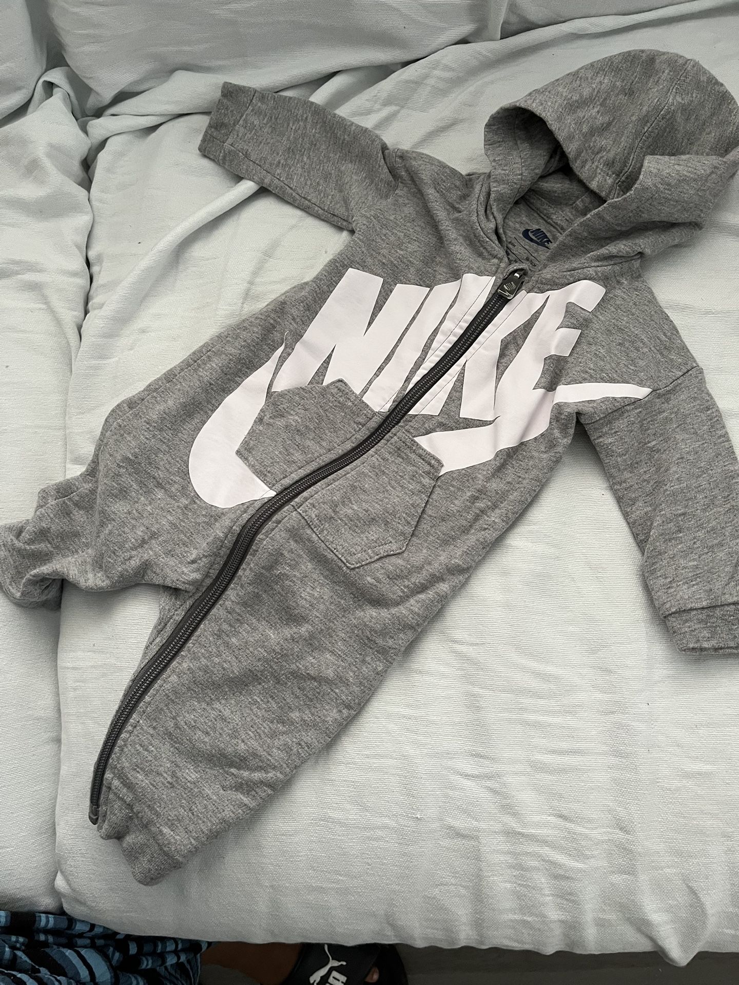 Baby Nike/Puma