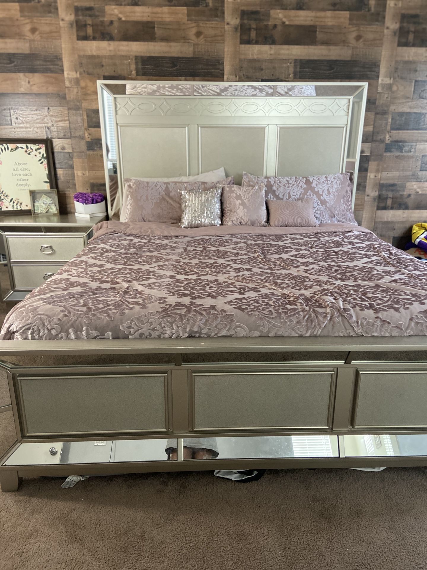 King Bedroom Set