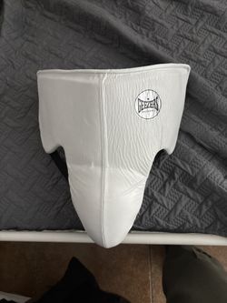 Boxing cup