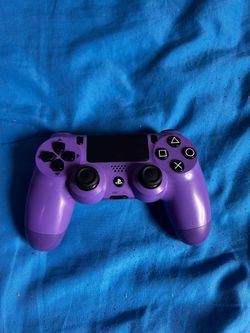 PS4 controller