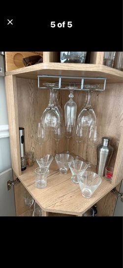 corner bar