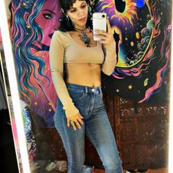 Pretty Little Thing Crop Top 