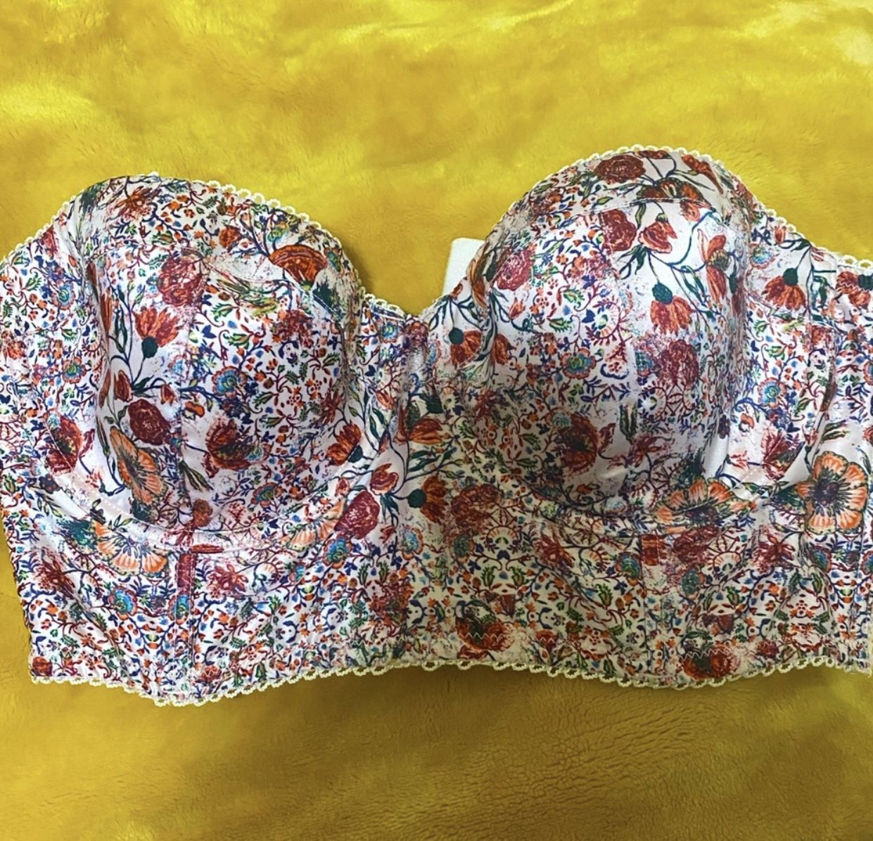 NWT Victoria's Secret Floral Silky Strapless Bra