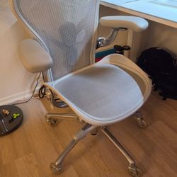 Herman Miller Aeron Remastered