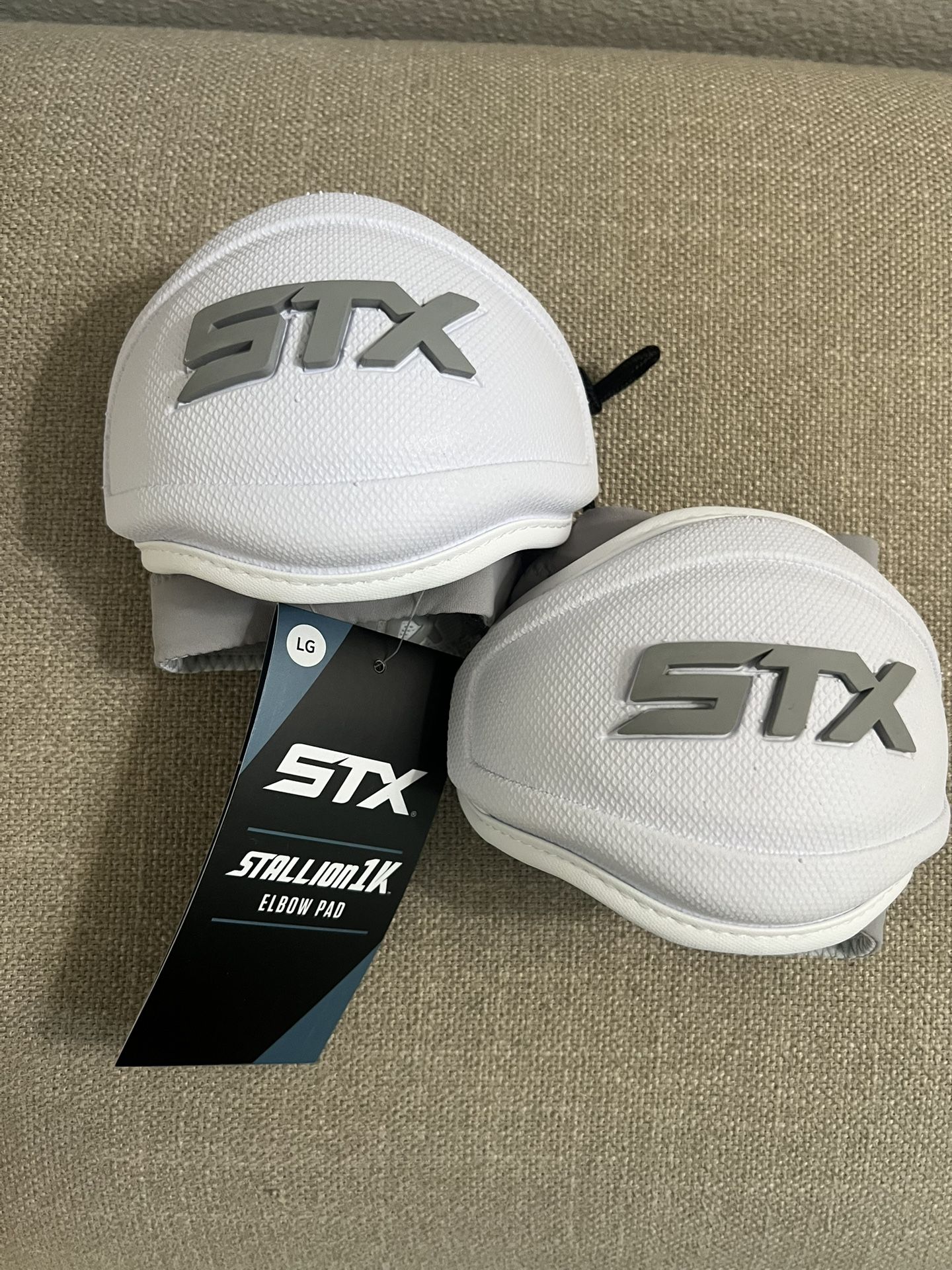 STX Stallion 1K Elbow Pads