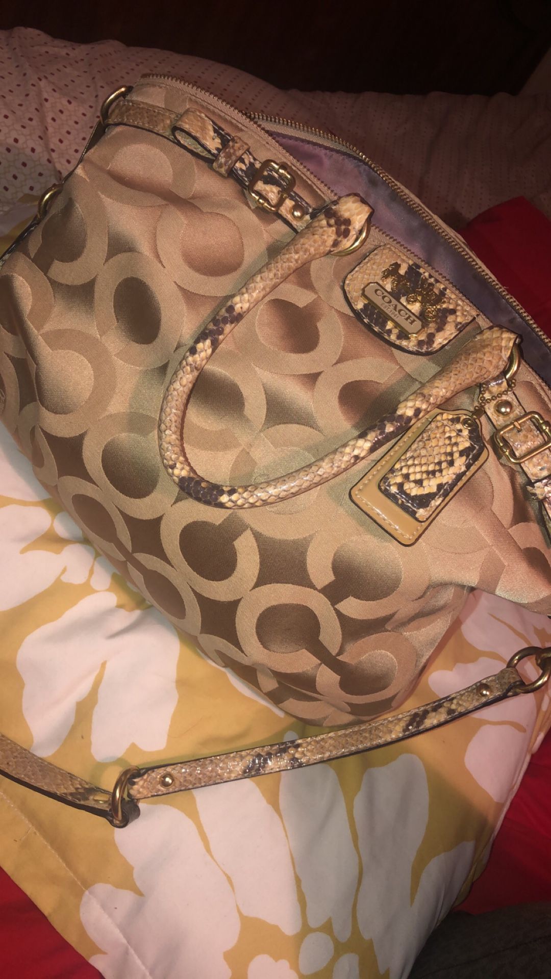 Coach purse 👛