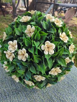Artificial Floral Topiary Ball Decoration