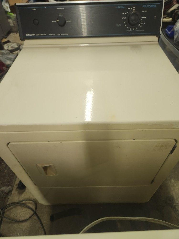 Maytag Dependable Care Super Capacity Electric Dryer