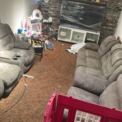 3 Piece, Gray Sofa Recliener 