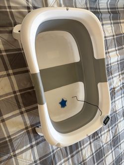 Collapsible baby bathtub w/ thermometer